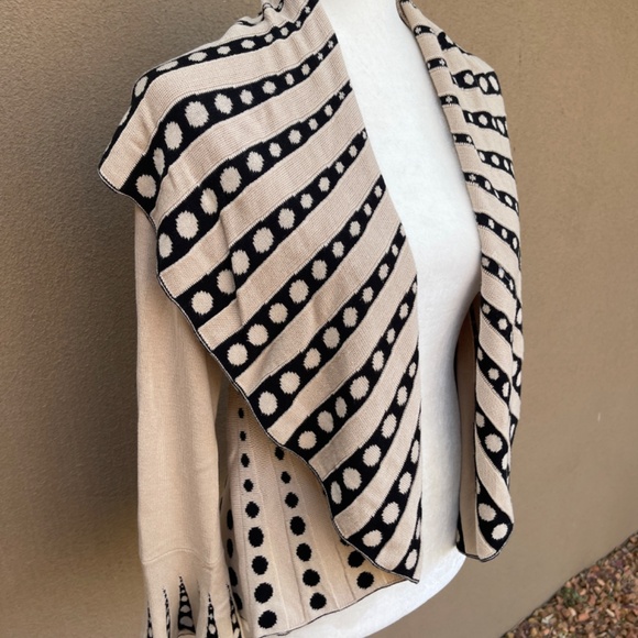 NEW! Angel Design by Sabri Ozel Pleated Italian Circle Cardigan Size Small - Picture 5 of 12